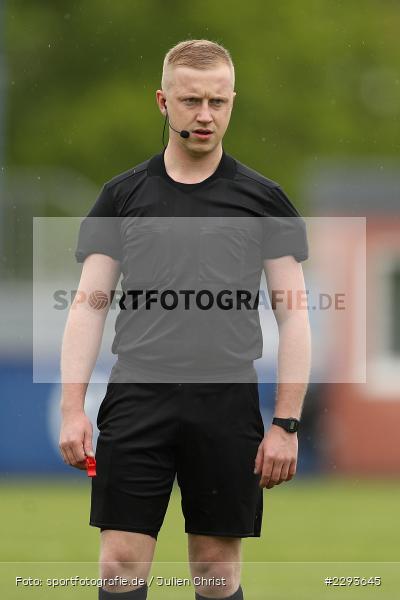 Birkenfeld, Schiedsrichter, Roy Dingler, Main-Echo Arena, Alzenau, 15.05.2021, DFB, sport, action, Fussball, Deutschland, Mai 2021, Saison 2020/2021, TSV, FCB, 4. Liga, Regionalliga, Regionalliga Südwest, TSV Schott Mainz, FC Bayern Alzenau - Bild-ID: 2293645 Birkenfeld, Schiedsrichter, Roy Dingler, Main-Echo Arena, Alzenau, 15.05.2021, DFB, sport, action, Fussball, Deutschland, Mai 2021, Saison 2020/2021, TSV, FCB, 4. Liga, Regionalliga, Regionalliga Südwest, TSV Schott Mainz, FC Bayern Alzenau - Bild-ID: 2293645