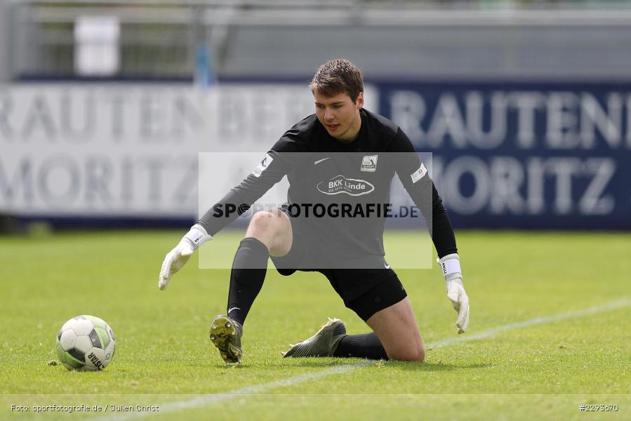 Tim Bjarne Hansen, Main-Echo Arena, Alzenau, 15.05.2021, DFB, sport, action, Fussball, Deutschland, Mai 2021, Saison 2020/2021, TSV, FCB, 4. Liga, Regionalliga, Regionalliga Südwest, TSV Schott Mainz, FC Bayern Alzenau - Bild-ID: 2293670 Tim Bjarne Hansen, Main-Echo Arena, Alzenau, 15.05.2021, DFB, sport, action, Fussball, Deutschland, Mai 2021, Saison 2020/2021, TSV, FCB, 4. Liga, Regionalliga, Regionalliga Südwest, TSV Schott Mainz, FC Bayern Alzenau - Bild-ID: 2293670