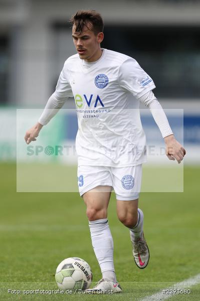 Jonas Kummer, Main-Echo Arena, Alzenau, 15.05.2021, DFB, sport, action, Fussball, Deutschland, Mai 2021, Saison 2020/2021, TSV, FCB, 4. Liga, Regionalliga, Regionalliga Südwest, TSV Schott Mainz, FC Bayern Alzenau - Bild-ID: 2293680 Jonas Kummer, Main-Echo Arena, Alzenau, 15.05.2021, DFB, sport, action, Fussball, Deutschland, Mai 2021, Saison 2020/2021, TSV, FCB, 4. Liga, Regionalliga, Regionalliga Südwest, TSV Schott Mainz, FC Bayern Alzenau - Bild-ID: 2293680