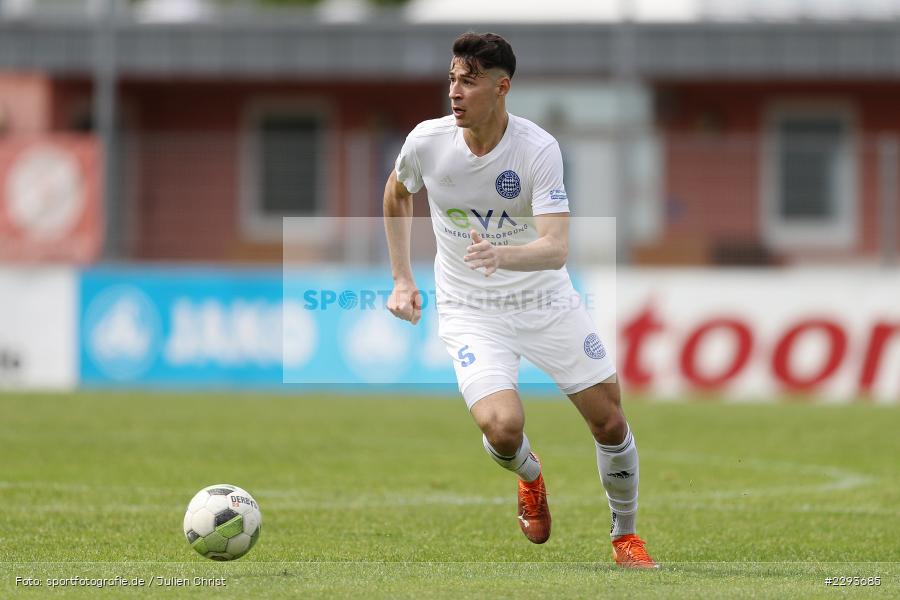 Lukas Mazagg, Main-Echo Arena, Alzenau, 15.05.2021, DFB, sport, action, Fussball, Deutschland, Mai 2021, Saison 2020/2021, TSV, FCB, 4. Liga, Regionalliga, Regionalliga Südwest, TSV Schott Mainz, FC Bayern Alzenau - Bild-ID: 2293685 Lukas Mazagg, Main-Echo Arena, Alzenau, 15.05.2021, DFB, sport, action, Fussball, Deutschland, Mai 2021, Saison 2020/2021, TSV, FCB, 4. Liga, Regionalliga, Regionalliga Südwest, TSV Schott Mainz, FC Bayern Alzenau - Bild-ID: 2293685