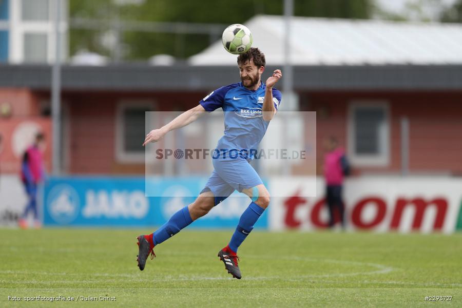 Nicklas Schlosser, Main-Echo Arena, Alzenau, 15.05.2021, DFB, sport, action, Fussball, Deutschland, Mai 2021, Saison 2020/2021, TSV, FCB, 4. Liga, Regionalliga, Regionalliga Südwest, TSV Schott Mainz, FC Bayern Alzenau - Bild-ID: 2293727