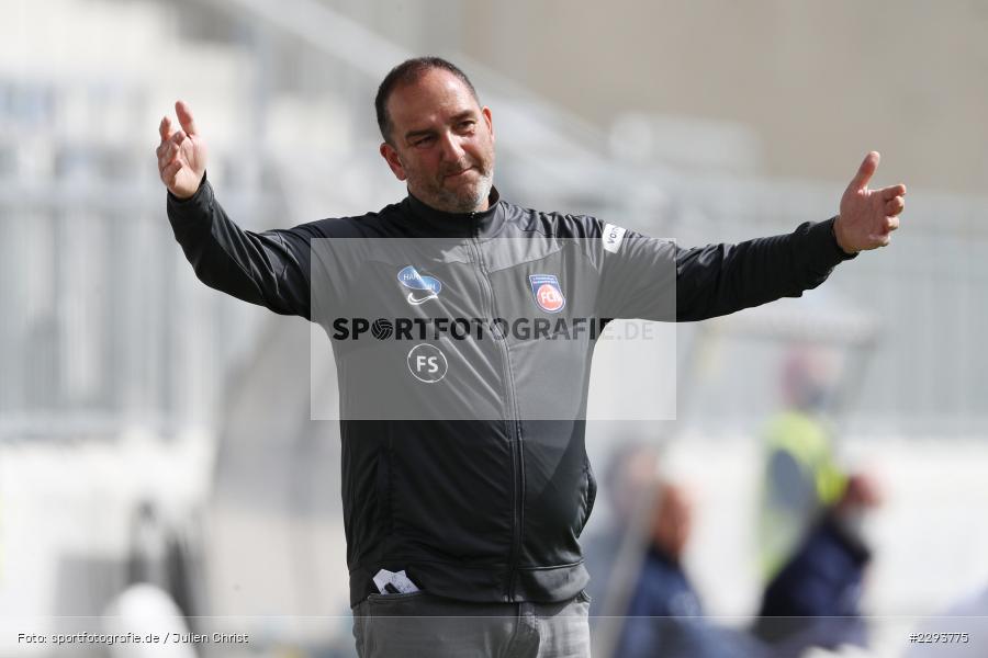 Hände, Arme, gestikuliert, Frank Schmidt, Merck-Stadion, Darmstadt, 16.05.2021, DFL, sport, action, Fussball, Deutschland, Mai 2021, Saison 2020/2021, FCH, SVD, Bundesliga, 2. Bundesliga, FC Heidenheim 1846, SV Darmstadt 98 - Bild-ID: 2293775 Hände, Arme, gestikuliert, Frank Schmidt, Merck-Stadion, Darmstadt, 16.05.2021, DFL, sport, action, Fussball, Deutschland, Mai 2021, Saison 2020/2021, FCH, SVD, Bundesliga, 2. Bundesliga, FC Heidenheim 1846, SV Darmstadt 98 - Bild-ID: 2293775