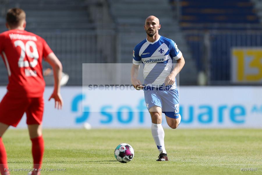 Patrick Herrmann, Merck-Stadion, Darmstadt, 16.05.2021, DFL, sport, action, Fussball, Deutschland, Mai 2021, Saison 2020/2021, FCH, SVD, Bundesliga, 2. Bundesliga, FC Heidenheim 1846, SV Darmstadt 98 - Bild-ID: 2293867 Patrick Herrmann, Merck-Stadion, Darmstadt, 16.05.2021, DFL, sport, action, Fussball, Deutschland, Mai 2021, Saison 2020/2021, FCH, SVD, Bundesliga, 2. Bundesliga, FC Heidenheim 1846, SV Darmstadt 98 - Bild-ID: 2293867