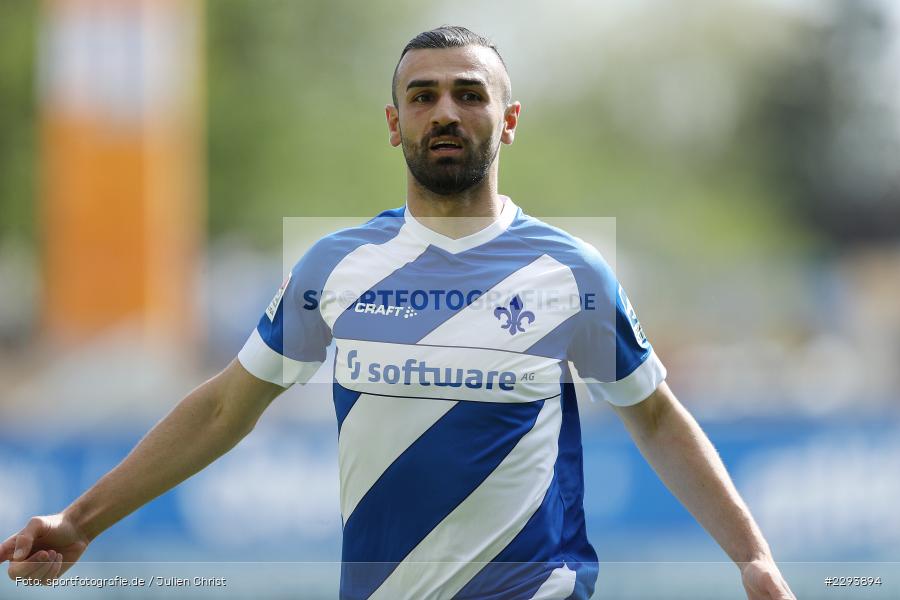 Feature, Torjubel, Serdar Dursun, Merck-Stadion, Darmstadt, 16.05.2021, DFL, sport, action, Fussball, Deutschland, Mai 2021, Saison 2020/2021, FCH, SVD, Bundesliga, 2. Bundesliga, FC Heidenheim 1846, SV Darmstadt 98 - Bild-ID: 2293894 Feature, Torjubel, Serdar Dursun, Merck-Stadion, Darmstadt, 16.05.2021, DFL, sport, action, Fussball, Deutschland, Mai 2021, Saison 2020/2021, FCH, SVD, Bundesliga, 2. Bundesliga, FC Heidenheim 1846, SV Darmstadt 98 - Bild-ID: 2293894