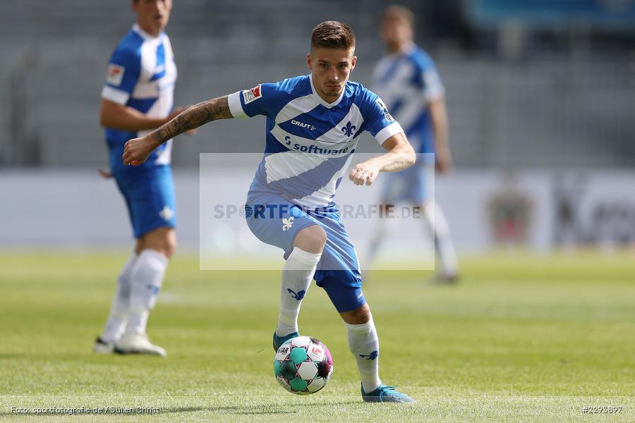 Marvin Mehlem, Merck-Stadion, Darmstadt, 16.05.2021, DFL, sport, action, Fussball, Deutschland, Mai 2021, Saison 2020/2021, FCH, SVD, Bundesliga, 2. Bundesliga, FC Heidenheim 1846, SV Darmstadt 98 - Bild-ID: 2293897 Marvin Mehlem, Merck-Stadion, Darmstadt, 16.05.2021, DFL, sport, action, Fussball, Deutschland, Mai 2021, Saison 2020/2021, FCH, SVD, Bundesliga, 2. Bundesliga, FC Heidenheim 1846, SV Darmstadt 98 - Bild-ID: 2293897