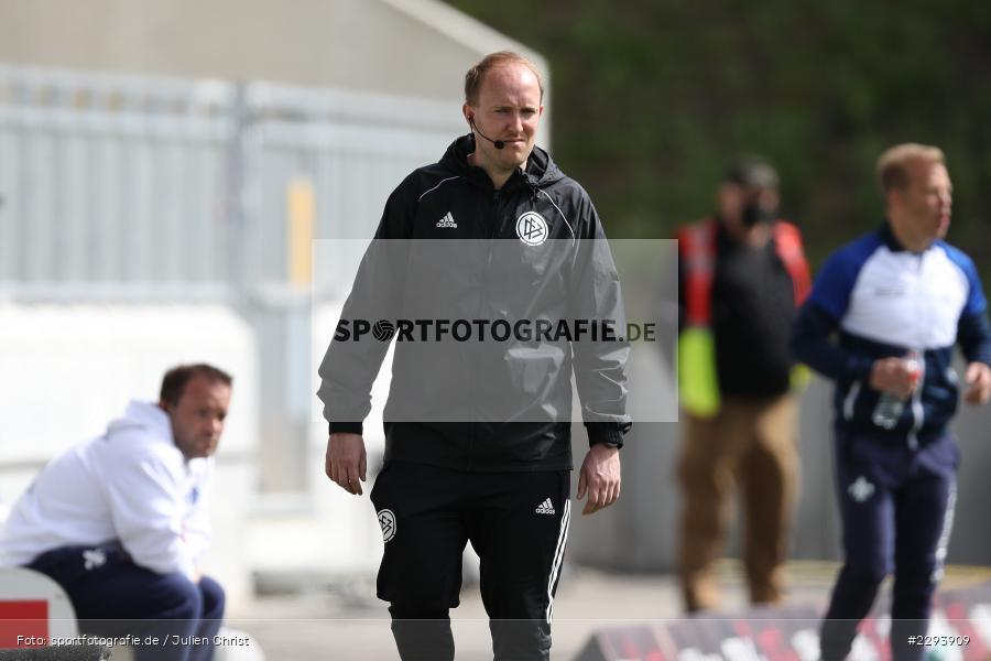 Tobias Fritsch, Merck-Stadion, Darmstadt, 16.05.2021, DFL, sport, action, Fussball, Deutschland, Mai 2021, Saison 2020/2021, FCH, SVD, Bundesliga, 2. Bundesliga, FC Heidenheim 1846, SV Darmstadt 98 - Bild-ID: 2293909 Tobias Fritsch, Merck-Stadion, Darmstadt, 16.05.2021, DFL, sport, action, Fussball, Deutschland, Mai 2021, Saison 2020/2021, FCH, SVD, Bundesliga, 2. Bundesliga, FC Heidenheim 1846, SV Darmstadt 98 - Bild-ID: 2293909