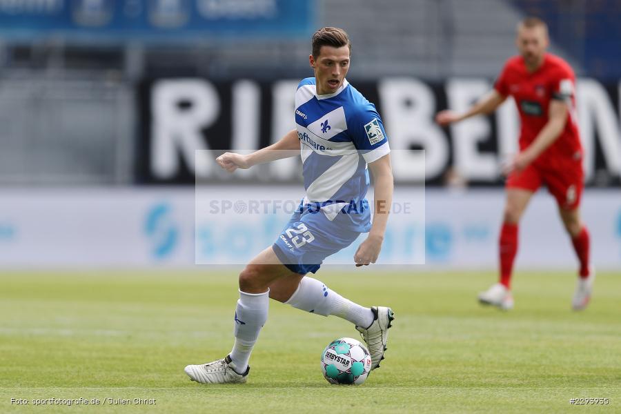 Nicolai Rapp, Merck-Stadion, Darmstadt, 16.05.2021, DFL, sport, action, Fussball, Deutschland, Mai 2021, Saison 2020/2021, FCH, SVD, Bundesliga, 2. Bundesliga, FC Heidenheim 1846, SV Darmstadt 98 - Bild-ID: 2293935 Nicolai Rapp, Merck-Stadion, Darmstadt, 16.05.2021, DFL, sport, action, Fussball, Deutschland, Mai 2021, Saison 2020/2021, FCH, SVD, Bundesliga, 2. Bundesliga, FC Heidenheim 1846, SV Darmstadt 98 - Bild-ID: 2293935