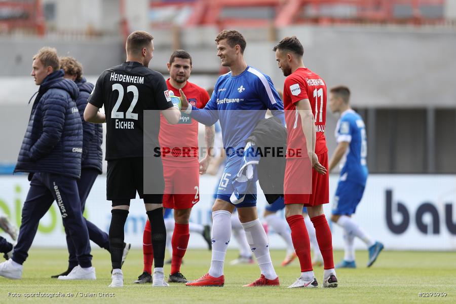 Begrüßt, Torwart Vitus Eicher, Mathias Wittek, Merck-Stadion, Darmstadt, 16.05.2021, DFL, sport, action, Fussball, Deutschland, Mai 2021, Saison 2020/2021, FCH, SVD, Bundesliga, 2. Bundesliga, FC Heidenheim 1846, SV Darmstadt 98 - Bild-ID: 2293939 Begrüßt, Torwart Vitus Eicher, Mathias Wittek, Merck-Stadion, Darmstadt, 16.05.2021, DFL, sport, action, Fussball, Deutschland, Mai 2021, Saison 2020/2021, FCH, SVD, Bundesliga, 2. Bundesliga, FC Heidenheim 1846, SV Darmstadt 98 - Bild-ID: 2293939