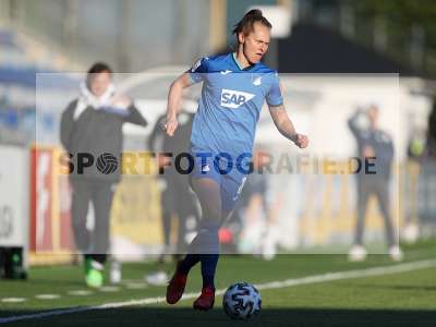 Fotos von TSG Hoffenheim - SC Sand auf sportfotografie.de