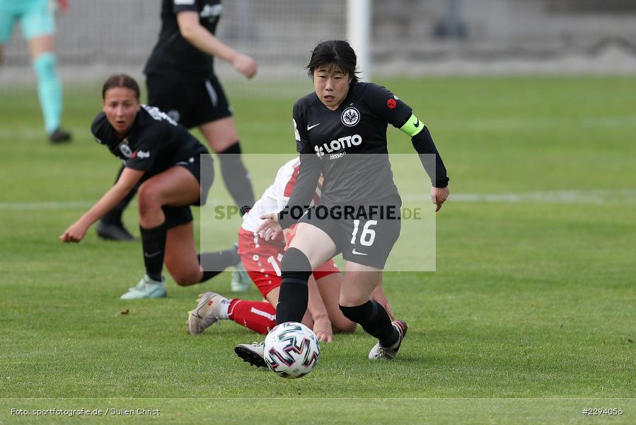 Mai Hirata, Stadion am Brentanobad, Frankfurt, 19.05.2021, DFL, sport, action, Fussball, Deutschland, Mai 2021, Saison 2020/2021, FWK, SGE, Frauen, Süd, 2. Frauen-Bundesliga, FC Würzburger Kickers, Eintracht Frankfurt II - Bild-ID: 2294056 Mai Hirata, Stadion am Brentanobad, Frankfurt, 19.05.2021, DFL, sport, action, Fussball, Deutschland, Mai 2021, Saison 2020/2021, FWK, SGE, Frauen, Süd, 2. Frauen-Bundesliga, FC Würzburger Kickers, Eintracht Frankfurt II - Bild-ID: 2294056
