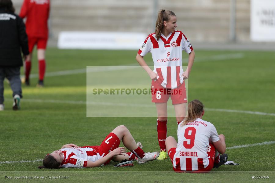 Luisa Scheidel, Maria Ansmann, Victoria Maidhof, Stadion am Brentanobad, Frankfurt, 19.05.2021, DFL, sport, action, Fussball, Deutschland, Mai 2021, Saison 2020/2021, FWK, SGE, Frauen, Süd, 2. Frauen-Bundesliga, FC Würzburger Kickers, Eintracht Frankfurt II - Bild-ID: 2294069 Luisa Scheidel, Maria Ansmann, Victoria Maidhof, Stadion am Brentanobad, Frankfurt, 19.05.2021, DFL, sport, action, Fussball, Deutschland, Mai 2021, Saison 2020/2021, FWK, SGE, Frauen, Süd, 2. Frauen-Bundesliga, FC Würzburger Kickers, Eintracht Frankfurt II - Bild-ID: 2294069