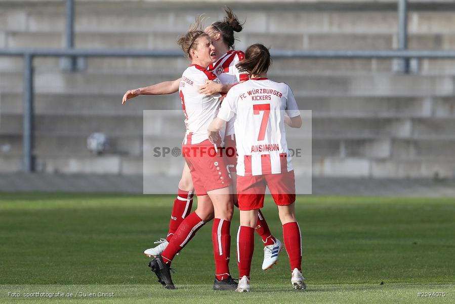 Antonia Hanke, Maria Ansmann, Torjubel, Luisa Scheidel, Stadion am Brentanobad, Frankfurt, 19.05.2021, DFL, sport, action, Fussball, Deutschland, Mai 2021, Saison 2020/2021, FWK, SGE, Frauen, Süd, 2. Frauen-Bundesliga, FC Würzburger Kickers, Eintracht Frankfurt II - Bild-ID: 2294075 Antonia Hanke, Maria Ansmann, Torjubel, Luisa Scheidel, Stadion am Brentanobad, Frankfurt, 19.05.2021, DFL, sport, action, Fussball, Deutschland, Mai 2021, Saison 2020/2021, FWK, SGE, Frauen, Süd, 2. Frauen-Bundesliga, FC Würzburger Kickers, Eintracht Frankfurt II - Bild-ID: 2294075