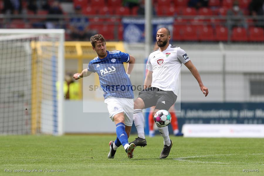 Adam Jabiri, Marco Metzger, Stadion am Schoenbusch, Aschaffenburg, 22.05.2021, BFV, sport, action, Fussball, Deutschland, Mai 2021, Playoff, Play-Offs, 2019/2020, Regionalliga Bayern, FC05, SVA, Sportverein Viktoria 01 e. V, 1. FC Schweinfurt 05, SV Viktoria Aschaffenburg - Bild-ID: 2294195