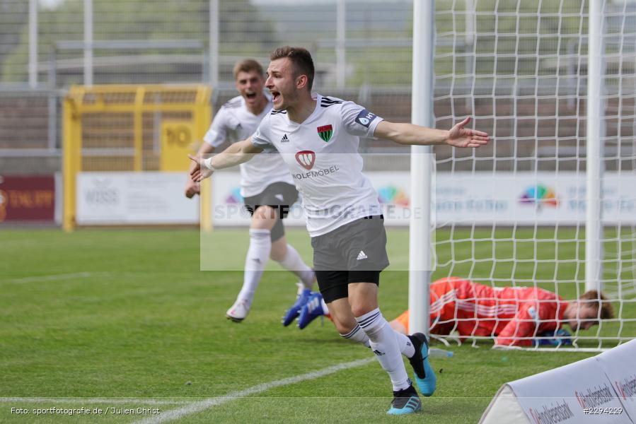 Freude, Torjubel, Lukas Ramser, Stadion am Schoenbusch, Aschaffenburg, 22.05.2021, BFV, sport, action, Fussball, Deutschland, Mai 2021, Playoff, Play-Offs, 2019/2020, Regionalliga Bayern, FC05, SVA, Sportverein Viktoria 01 e. V, 1. FC Schweinfurt 05, SV Viktoria Aschaffenburg - Bild-ID: 2294229 Freude, Torjubel, Lukas Ramser, Stadion am Schoenbusch, Aschaffenburg, 22.05.2021, BFV, sport, action, Fussball, Deutschland, Mai 2021, Playoff, Play-Offs, 2019/2020, Regionalliga Bayern, FC05, SVA, Sportverein Viktoria 01 e. V, 1. FC Schweinfurt 05, SV Viktoria Aschaffenburg - Bild-ID: 2294229