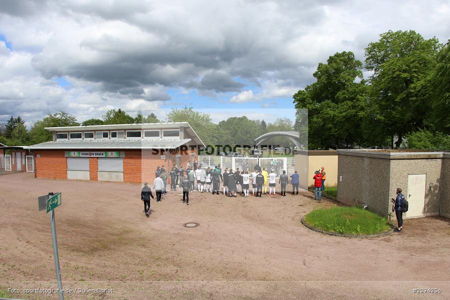 Zaun, Fans, Jubel, Luis Zwick, Stadion am Schoenbusch, Aschaffenburg, 22.05.2021, BFV, sport, action, Fussball, Deutschland, Mai 2021, Playoff, Play-Offs, 2019/2020, Regionalliga Bayern, FC05, SVA, Sportverein Viktoria 01 e. V, 1. FC Schweinfurt 05, SV Viktoria Aschaffenburg - Bild-ID: 2294236 Zaun, Fans, Jubel, Luis Zwick, Stadion am Schoenbusch, Aschaffenburg, 22.05.2021, BFV, sport, action, Fussball, Deutschland, Mai 2021, Playoff, Play-Offs, 2019/2020, Regionalliga Bayern, FC05, SVA, Sportverein Viktoria 01 e. V, 1. FC Schweinfurt 05, SV Viktoria Aschaffenburg - Bild-ID: 2294236