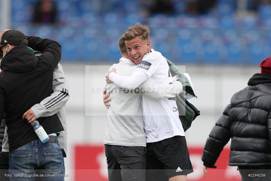 Emotionen, Jubel, Tobias Strobl, Vitus Scheithauer, Stadion am Schoenbusch, Aschaffenburg, 22.05.2021, BFV, sport, action, Fussball, Deutschland, Mai 2021, Playoff, Play-Offs, 2019/2020, Regionalliga Bayern, FC05, SVA, Sportverein Viktoria 01 e. V, 1. FC Schweinfurt 05, SV Viktoria Aschaffenburg - Bild-ID: 2294238 Emotionen, Jubel, Tobias Strobl, Vitus Scheithauer, Stadion am Schoenbusch, Aschaffenburg, 22.05.2021, BFV, sport, action, Fussball, Deutschland, Mai 2021, Playoff, Play-Offs, 2019/2020, Regionalliga Bayern, FC05, SVA, Sportverein Viktoria 01 e. V, 1. FC Schweinfurt 05, SV Viktoria Aschaffenburg - Bild-ID: 2294238