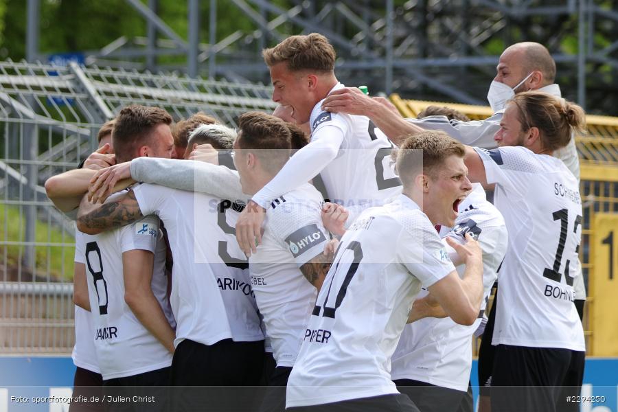 Emotionen, Adam Jabiri, Kristian Böhnlein, Florian Pieper, Sascha Marinkovic, Vitus Scheithauer, Torjubel, Lukas Ramser, Stadion am Schoenbusch, Aschaffenburg, 22.05.2021, BFV, sport, action, Fussball, Deutschland, Mai 2021, Playoff, Play-Offs, 2019/2020, Regionalliga Bayern, FC05, SVA, Sportverein Viktoria 01 e. V, 1. FC Schweinfurt 05, SV Viktoria Aschaffenburg - Bild-ID: 2294250