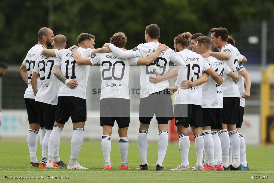 Martin Thomann, Kristian Böhnlein, Philipp Maier, David Grözinger, Amar Suljic, Adam Jabiri, Daniel Adlung, Mannschaftskreis, Stadion am Schoenbusch, Aschaffenburg, 22.05.2021, BFV, sport, action, Fussball, Deutschland, Mai 2021, Playoff, Play-Offs, 2019/2020, Regionalliga Bayern, FC05, SVA, Sportverein Viktoria 01 e. V, 1. FC Schweinfurt 05, SV Viktoria Aschaffenburg - Bild-ID: 2294285 Martin Thomann, Kristian Böhnlein, Philipp Maier, David Grözinger, Amar Suljic, Adam Jabiri, Daniel Adlung, Mannschaftskreis, Stadion am Schoenbusch, Aschaffenburg, 22.05.2021, BFV, sport, action, Fussball, Deutschland, Mai 2021, Playoff, Play-Offs, 2019/2020, Regionalliga Bayern, FC05, SVA, Sportverein Viktoria 01 e. V, 1. FC Schweinfurt 05, SV Viktoria Aschaffenburg - Bild-ID: 2294285