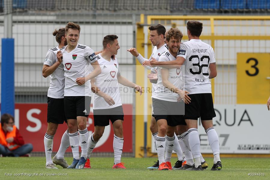 David Grözinger, Lukas Billick, Torjubel, Martin Thomann, Stadion am Schoenbusch, Aschaffenburg, 22.05.2021, BFV, sport, action, Fussball, Deutschland, Mai 2021, Playoff, Play-Offs, 2019/2020, Regionalliga Bayern, FC05, SVA, Sportverein Viktoria 01 e. V, 1. FC Schweinfurt 05, SV Viktoria Aschaffenburg - Bild-ID: 2294310