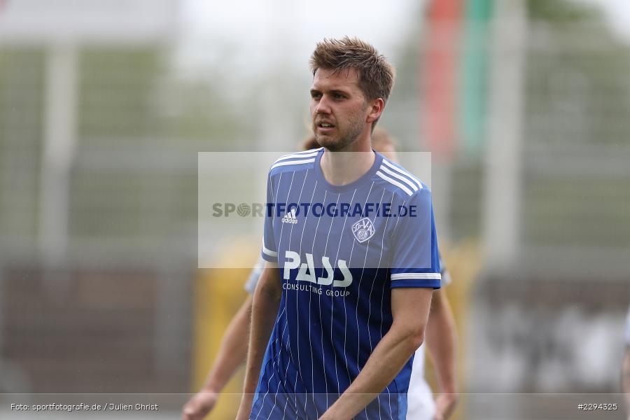 Luca Dähn, Stadion am Schoenbusch, Aschaffenburg, 22.05.2021, BFV, sport, action, Fussball, Deutschland, Mai 2021, Playoff, Play-Offs, 2019/2020, Regionalliga Bayern, FC05, SVA, Sportverein Viktoria 01 e. V, 1. FC Schweinfurt 05, SV Viktoria Aschaffenburg - Bild-ID: 2294325 Luca Dähn, Stadion am Schoenbusch, Aschaffenburg, 22.05.2021, BFV, sport, action, Fussball, Deutschland, Mai 2021, Playoff, Play-Offs, 2019/2020, Regionalliga Bayern, FC05, SVA, Sportverein Viktoria 01 e. V, 1. FC Schweinfurt 05, SV Viktoria Aschaffenburg - Bild-ID: 2294325