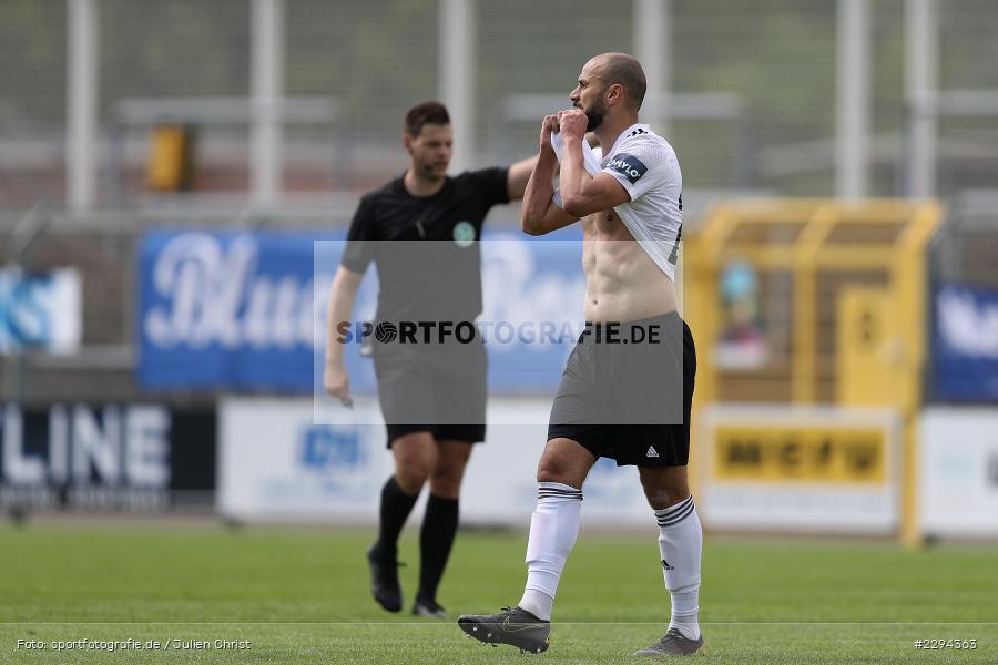 Gestik, Adam Jabiri, Stadion am Schoenbusch, Aschaffenburg, 22.05.2021, BFV, sport, action, Fussball, Deutschland, Mai 2021, Playoff, Play-Offs, 2019/2020, Regionalliga Bayern, FC05, SVA, Sportverein Viktoria 01 e. V, 1. FC Schweinfurt 05, SV Viktoria Aschaffenburg - Bild-ID: 2294363