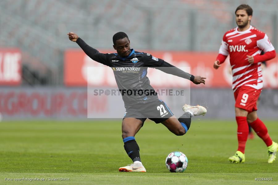 Christopher Antwi-Adjej, FLYERALARM Arena, Würzburg, 23.05.2021, DFL, sport, action, Fussball, Deutschland, Mai 2021, Saison 2020/2021, SCP, FWK, Bundesliga, 2. Bundesliga, SC Paderborn, FC Würzburger Kickers - Bild-ID: 2294403 Christopher Antwi-Adjej, FLYERALARM Arena, Würzburg, 23.05.2021, DFL, sport, action, Fussball, Deutschland, Mai 2021, Saison 2020/2021, SCP, FWK, Bundesliga, 2. Bundesliga, SC Paderborn, FC Würzburger Kickers - Bild-ID: 2294403