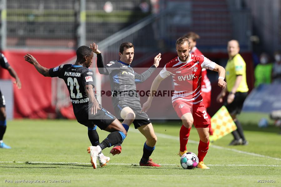 Christopher Antwi-Adjej, David Kopacz, FLYERALARM Arena, Würzburg, 23.05.2021, DFL, sport, action, Fussball, Deutschland, Mai 2021, Saison 2020/2021, SCP, FWK, Bundesliga, 2. Bundesliga, SC Paderborn, FC Würzburger Kickers - Bild-ID: 2294406