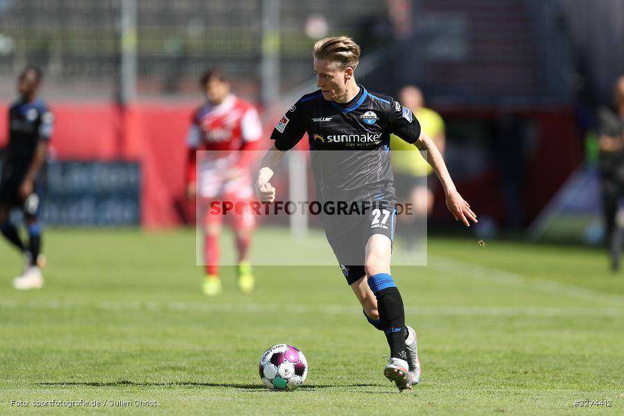 Chris Führich, FLYERALARM Arena, Würzburg, 23.05.2021, DFL, sport, action, Fussball, Deutschland, Mai 2021, Saison 2020/2021, SCP, FWK, Bundesliga, 2. Bundesliga, SC Paderborn, FC Würzburger Kickers - Bild-ID: 2294412