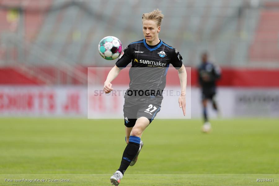 Chris Führich, FLYERALARM Arena, Würzburg, 23.05.2021, DFL, sport, action, Fussball, Deutschland, Mai 2021, Saison 2020/2021, SCP, FWK, Bundesliga, 2. Bundesliga, SC Paderborn, FC Würzburger Kickers - Bild-ID: 2294421 Chris Führich, FLYERALARM Arena, Würzburg, 23.05.2021, DFL, sport, action, Fussball, Deutschland, Mai 2021, Saison 2020/2021, SCP, FWK, Bundesliga, 2. Bundesliga, SC Paderborn, FC Würzburger Kickers - Bild-ID: 2294421