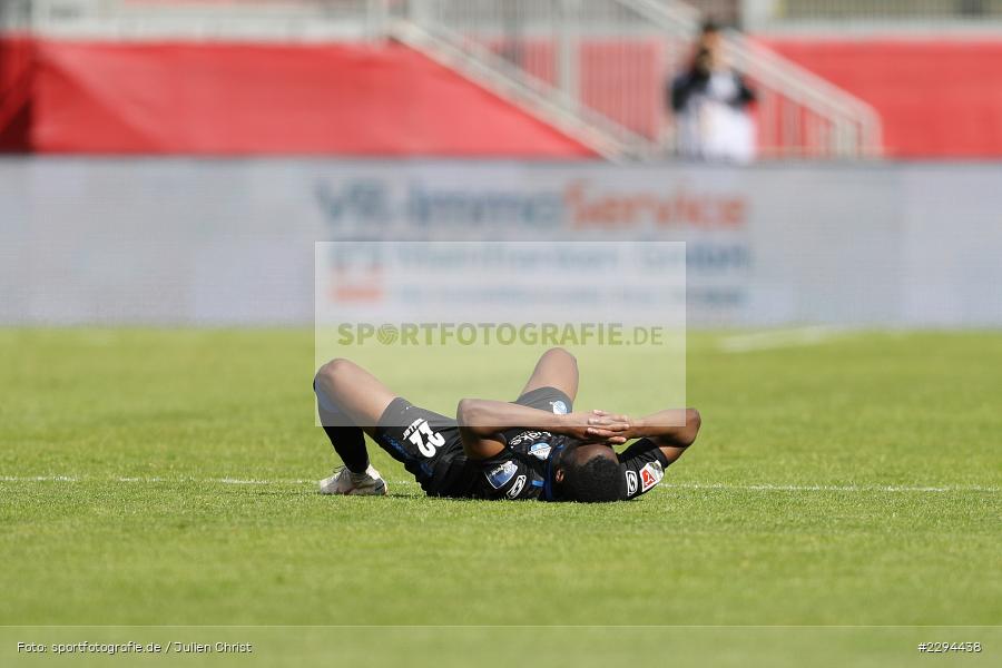 enttäuscht, Christopher Antwi-Adjej, FLYERALARM Arena, Würzburg, 23.05.2021, DFL, sport, action, Fussball, Deutschland, Mai 2021, Saison 2020/2021, SCP, FWK, Bundesliga, 2. Bundesliga, SC Paderborn, FC Würzburger Kickers - Bild-ID: 2294438 enttäuscht, Christopher Antwi-Adjej, FLYERALARM Arena, Würzburg, 23.05.2021, DFL, sport, action, Fussball, Deutschland, Mai 2021, Saison 2020/2021, SCP, FWK, Bundesliga, 2. Bundesliga, SC Paderborn, FC Würzburger Kickers - Bild-ID: 2294438