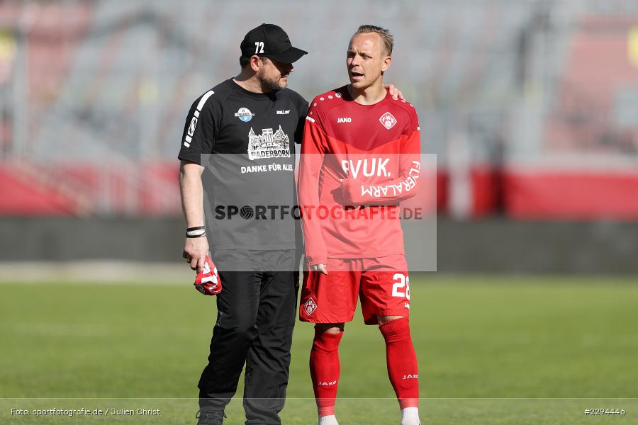 Arne Feick, Steffen Baumgart, FLYERALARM Arena, Würzburg, 23.05.2021, DFL, sport, action, Fussball, Deutschland, Mai 2021, Saison 2020/2021, SCP, FWK, Bundesliga, 2. Bundesliga, SC Paderborn, FC Würzburger Kickers - Bild-ID: 2294446 Arne Feick, Steffen Baumgart, FLYERALARM Arena, Würzburg, 23.05.2021, DFL, sport, action, Fussball, Deutschland, Mai 2021, Saison 2020/2021, SCP, FWK, Bundesliga, 2. Bundesliga, SC Paderborn, FC Würzburger Kickers - Bild-ID: 2294446