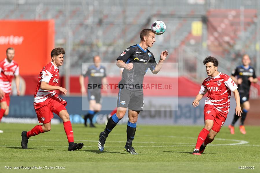 Debüt, Umut Ünlü, Adrian Schlagbauer, Uwe Hünemeier, FLYERALARM Arena, Würzburg, 23.05.2021, DFL, sport, action, Fussball, Deutschland, Mai 2021, Saison 2020/2021, SCP, FWK, Bundesliga, 2. Bundesliga, SC Paderborn, FC Würzburger Kickers - Bild-ID: 2294462