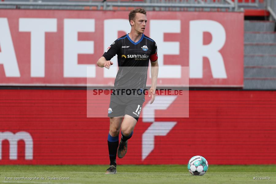 Sebastian Schonlau, FLYERALARM Arena, Würzburg, 23.05.2021, DFL, sport, action, Fussball, Deutschland, Mai 2021, Saison 2020/2021, SCP, FWK, Bundesliga, 2. Bundesliga, SC Paderborn, FC Würzburger Kickers - Bild-ID: 2294476