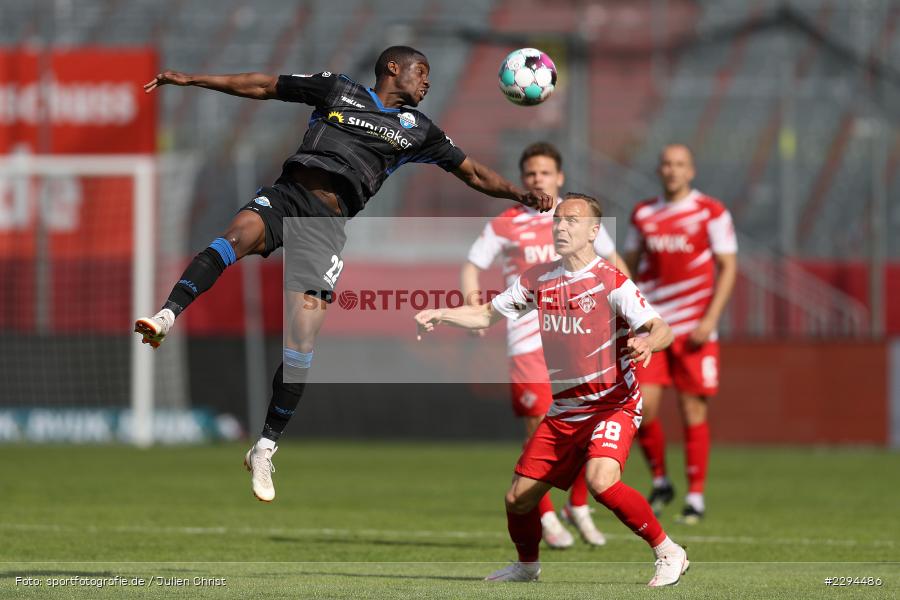 Arne Feick, Christopher Antwi-Adjej, FLYERALARM Arena, Würzburg, 23.05.2021, DFL, sport, action, Fussball, Deutschland, Mai 2021, Saison 2020/2021, SCP, FWK, Bundesliga, 2. Bundesliga, SC Paderborn, FC Würzburger Kickers - Bild-ID: 2294486 Arne Feick, Christopher Antwi-Adjej, FLYERALARM Arena, Würzburg, 23.05.2021, DFL, sport, action, Fussball, Deutschland, Mai 2021, Saison 2020/2021, SCP, FWK, Bundesliga, 2. Bundesliga, SC Paderborn, FC Würzburger Kickers - Bild-ID: 2294486