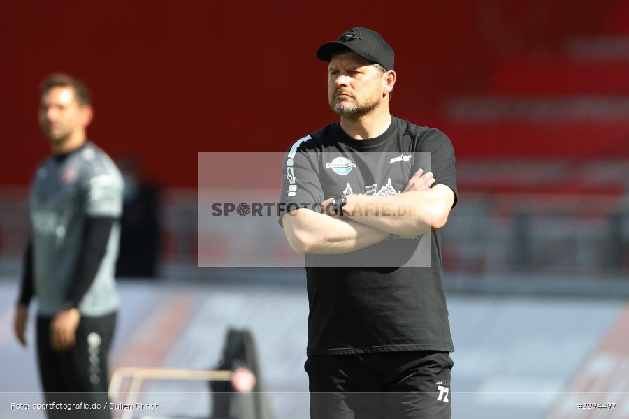 Steffen Baumgart, FLYERALARM Arena, Würzburg, 23.05.2021, DFL, sport, action, Fussball, Deutschland, Mai 2021, Saison 2020/2021, SCP, FWK, Bundesliga, 2. Bundesliga, SC Paderborn, FC Würzburger Kickers - Bild-ID: 2294497