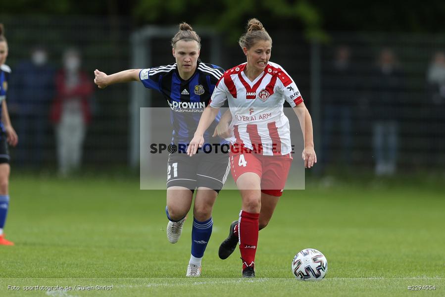 Nadine Anstatt, Meike Bohn, Soccergirl Sportpark, Würzburg, 23.05.2021, DFL, sport, action, Fussball, Deutschland, Mai 2021, Saison 2020/2021, FCS, FWK, Frauen, Süd, 2. Frauen-Bundesliga, 1. FC Saarbrücken, FC Würzburger Kickers - Bild-ID: 2294554