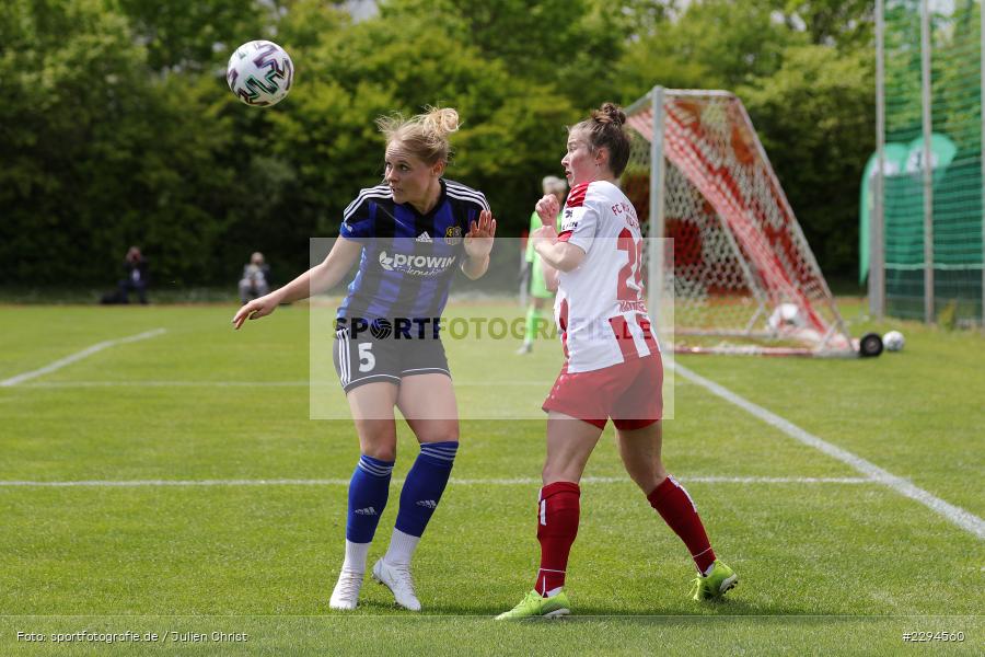 Nicole Kreußer, Kerstin Bogenschütz, Soccergirl Sportpark, Würzburg, 23.05.2021, DFL, sport, action, Fussball, Deutschland, Mai 2021, Saison 2020/2021, FCS, FWK, Frauen, Süd, 2. Frauen-Bundesliga, 1. FC Saarbrücken, FC Würzburger Kickers - Bild-ID: 2294560