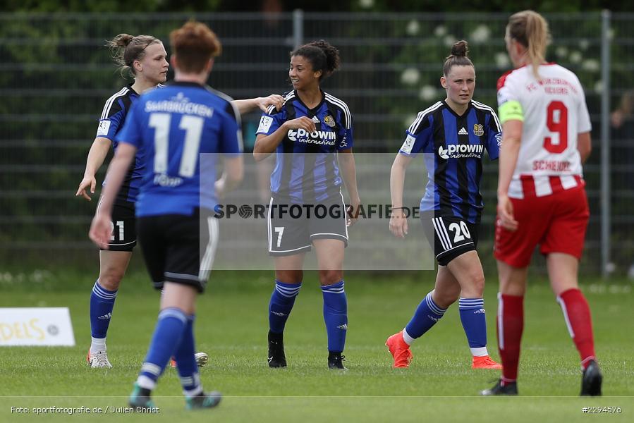 Torjubel, Gloria Edna Douglas, Soccergirl Sportpark, Würzburg, 23.05.2021, DFL, sport, action, Fussball, Deutschland, Mai 2021, Saison 2020/2021, FCS, FWK, Frauen, Süd, 2. Frauen-Bundesliga, 1. FC Saarbrücken, FC Würzburger Kickers - Bild-ID: 2294576