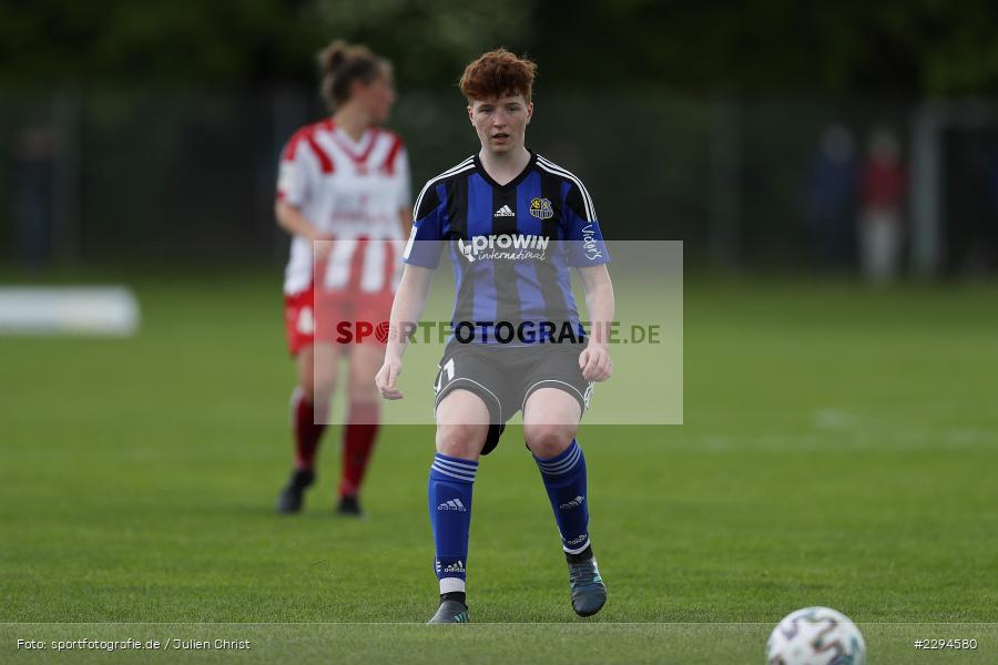 Leonie Stöhr, Soccergirl Sportpark, Würzburg, 23.05.2021, DFL, sport, action, Fussball, Deutschland, Mai 2021, Saison 2020/2021, FCS, FWK, Frauen, Süd, 2. Frauen-Bundesliga, 1. FC Saarbrücken, FC Würzburger Kickers - Bild-ID: 2294580