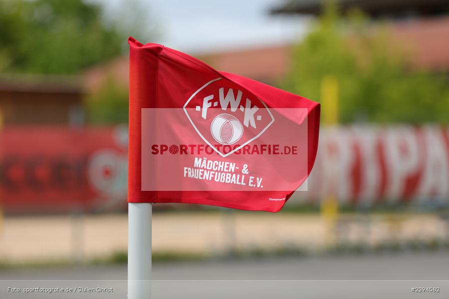 Eckfahne, Symbolbild, Soccergirl Sportpark, Würzburg, 23.05.2021, DFL, sport, action, Fussball, Deutschland, Mai 2021, Saison 2020/2021, FCS, FWK, Frauen, Süd, 2. Frauen-Bundesliga, 1. FC Saarbrücken, FC Würzburger Kickers - Bild-ID: 2294582