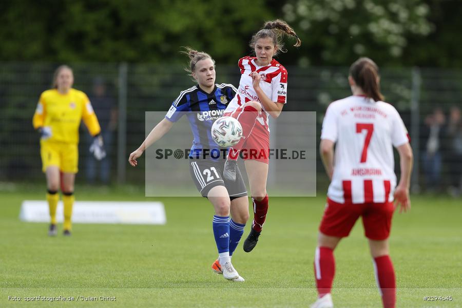 Nadine Anstatt, Eva Teubert, Soccergirl Sportpark, Würzburg, 23.05.2021, DFL, sport, action, Fussball, Deutschland, Mai 2021, Saison 2020/2021, FCS, FWK, Frauen, Süd, 2. Frauen-Bundesliga, 1. FC Saarbrücken, FC Würzburger Kickers - Bild-ID: 2294645