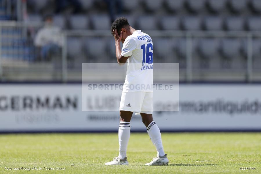 enttäuscht, Henok Teklab, Main-Echo Arena, Alzenau, 29.05.2021, DFB, sport, action, Fussball, Deutschland, Mai 2021, Saison 2020/2021, KSV, FCB, 4. Liga, Regionalliga, Regionalliga Südwest, KSV Hessen Kassel, FC Bayern Alzenau - Bild-ID: 2294744 enttäuscht, Henok Teklab, Main-Echo Arena, Alzenau, 29.05.2021, DFB, sport, action, Fussball, Deutschland, Mai 2021, Saison 2020/2021, KSV, FCB, 4. Liga, Regionalliga, Regionalliga Südwest, KSV Hessen Kassel, FC Bayern Alzenau - Bild-ID: 2294744