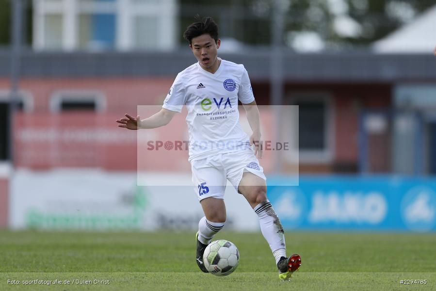 Mingi Kang, Main-Echo Arena, Alzenau, 29.05.2021, DFB, sport, action, Fussball, Deutschland, Mai 2021, Saison 2020/2021, KSV, FCB, 4. Liga, Regionalliga, Regionalliga Südwest, KSV Hessen Kassel, FC Bayern Alzenau - Bild-ID: 2294785