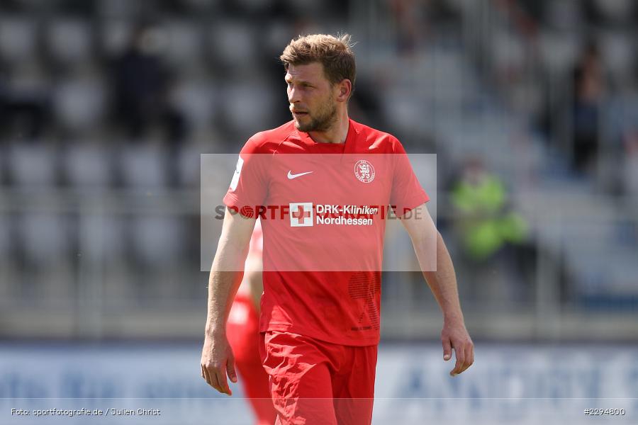 Sebastian Schmeer, Main-Echo Arena, Alzenau, 29.05.2021, DFB, sport, action, Fussball, Deutschland, Mai 2021, Saison 2020/2021, KSV, FCB, 4. Liga, Regionalliga, Regionalliga Südwest, KSV Hessen Kassel, FC Bayern Alzenau - Bild-ID: 2294800 Sebastian Schmeer, Main-Echo Arena, Alzenau, 29.05.2021, DFB, sport, action, Fussball, Deutschland, Mai 2021, Saison 2020/2021, KSV, FCB, 4. Liga, Regionalliga, Regionalliga Südwest, KSV Hessen Kassel, FC Bayern Alzenau - Bild-ID: 2294800