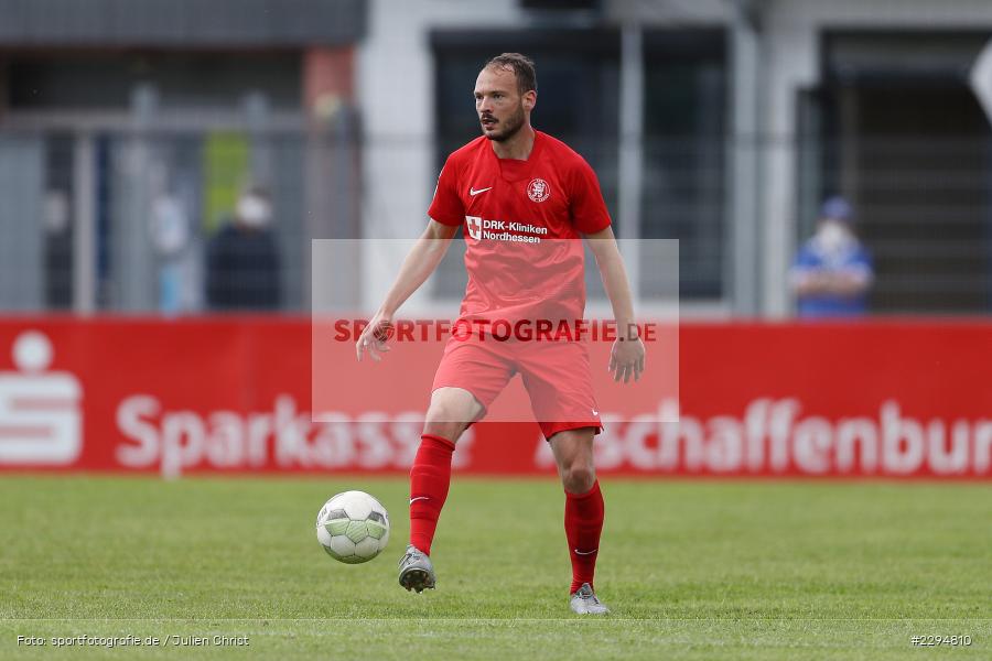 Robin Urban, Main-Echo Arena, Alzenau, 29.05.2021, DFB, sport, action, Fussball, Deutschland, Mai 2021, Saison 2020/2021, KSV, FCB, 4. Liga, Regionalliga, Regionalliga Südwest, KSV Hessen Kassel, FC Bayern Alzenau - Bild-ID: 2294810 Robin Urban, Main-Echo Arena, Alzenau, 29.05.2021, DFB, sport, action, Fussball, Deutschland, Mai 2021, Saison 2020/2021, KSV, FCB, 4. Liga, Regionalliga, Regionalliga Südwest, KSV Hessen Kassel, FC Bayern Alzenau - Bild-ID: 2294810