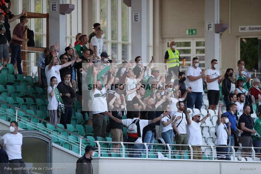 Zuschauer, Stimmung, Jubel, Fans, Willy-Sachs-Stadion, Schweinfurt, 01.06.2021, BFV, sport, action, Fussball, Deutschland, Juni 2021, Playoff, Play-Offs, 2019/2020, Regionalliga Bayern, FC05, SVA, Sportverein Viktoria 01 e. V, SV Viktoria Aschaffenburg, 1. FC Schweinfurt 05 - Bild-ID: 2294829 Zuschauer, Stimmung, Jubel, Fans, Willy-Sachs-Stadion, Schweinfurt, 01.06.2021, BFV, sport, action, Fussball, Deutschland, Juni 2021, Playoff, Play-Offs, 2019/2020, Regionalliga Bayern, FC05, SVA, Sportverein Viktoria 01 e. V, SV Viktoria Aschaffenburg, 1. FC Schweinfurt 05 - Bild-ID: 2294829