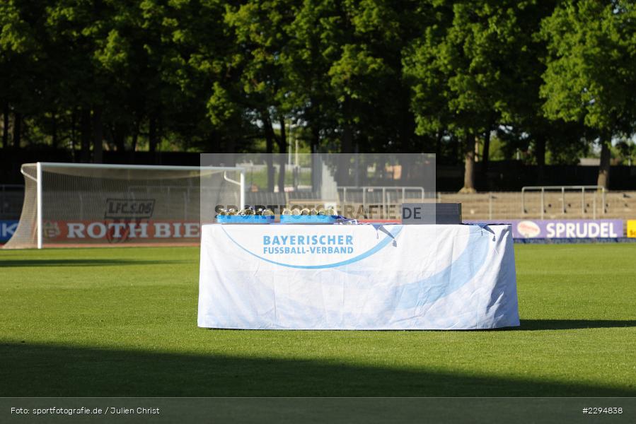 Meister, Symbolbild, Medaille, Willy-Sachs-Stadion, Schweinfurt, 01.06.2021, BFV, sport, action, Fussball, Deutschland, Juni 2021, Playoff, Play-Offs, 2019/2020, Regionalliga Bayern, FC05, SVA, Sportverein Viktoria 01 e. V, SV Viktoria Aschaffenburg, 1. FC Schweinfurt 05 - Bild-ID: 2294838 Meister, Symbolbild, Medaille, Willy-Sachs-Stadion, Schweinfurt, 01.06.2021, BFV, sport, action, Fussball, Deutschland, Juni 2021, Playoff, Play-Offs, 2019/2020, Regionalliga Bayern, FC05, SVA, Sportverein Viktoria 01 e. V, SV Viktoria Aschaffenburg, 1. FC Schweinfurt 05 - Bild-ID: 2294838