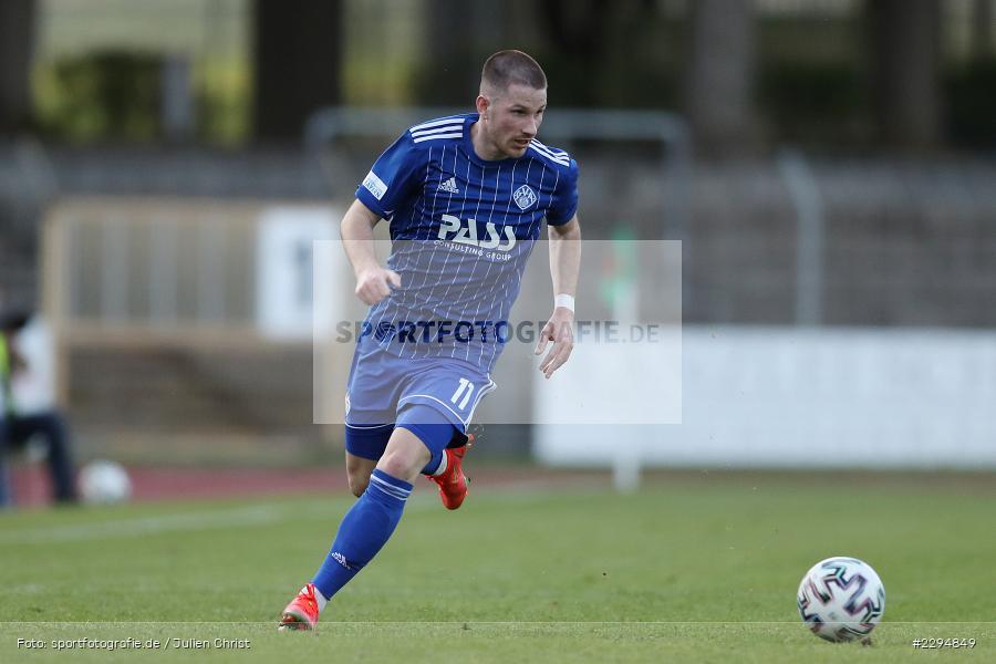 Raffael Cvijetkovic, Willy-Sachs-Stadion, Schweinfurt, 01.06.2021, BFV, sport, action, Fussball, Deutschland, Juni 2021, Playoff, Play-Offs, 2019/2020, Regionalliga Bayern, FC05, SVA, Sportverein Viktoria 01 e. V, SV Viktoria Aschaffenburg, 1. FC Schweinfurt 05 - Bild-ID: 2294849 Raffael Cvijetkovic, Willy-Sachs-Stadion, Schweinfurt, 01.06.2021, BFV, sport, action, Fussball, Deutschland, Juni 2021, Playoff, Play-Offs, 2019/2020, Regionalliga Bayern, FC05, SVA, Sportverein Viktoria 01 e. V, SV Viktoria Aschaffenburg, 1. FC Schweinfurt 05 - Bild-ID: 2294849