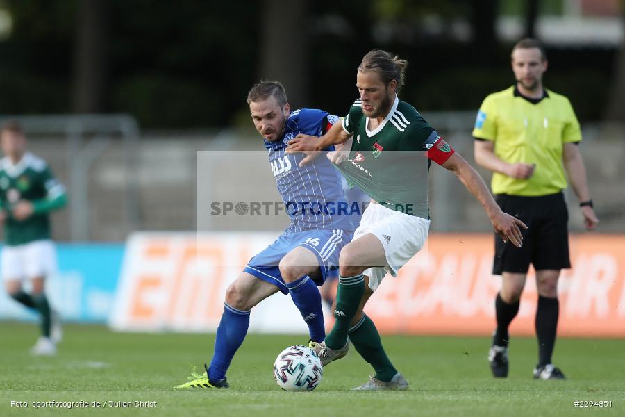 Kristian Böhnlein, Simon Schmidt, Willy-Sachs-Stadion, Schweinfurt, 01.06.2021, BFV, sport, action, Fussball, Deutschland, Juni 2021, Playoff, Play-Offs, 2019/2020, Regionalliga Bayern, FC05, SVA, Sportverein Viktoria 01 e. V, SV Viktoria Aschaffenburg, 1. FC Schweinfurt 05 - Bild-ID: 2294851 Kristian Böhnlein, Simon Schmidt, Willy-Sachs-Stadion, Schweinfurt, 01.06.2021, BFV, sport, action, Fussball, Deutschland, Juni 2021, Playoff, Play-Offs, 2019/2020, Regionalliga Bayern, FC05, SVA, Sportverein Viktoria 01 e. V, SV Viktoria Aschaffenburg, 1. FC Schweinfurt 05 - Bild-ID: 2294851