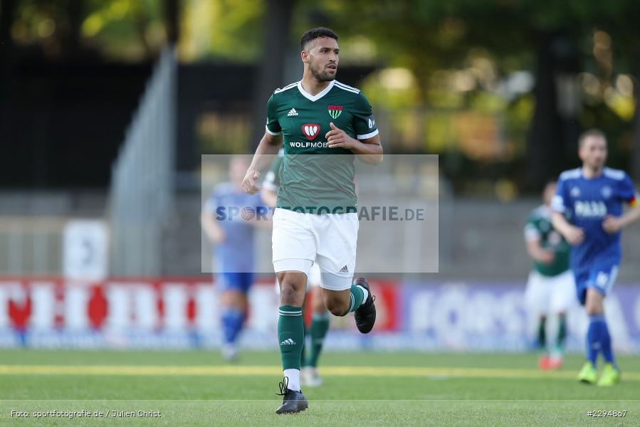 Lamar Yarbrough, Willy-Sachs-Stadion, Schweinfurt, 01.06.2021, BFV, sport, action, Fussball, Deutschland, Juni 2021, Playoff, Play-Offs, 2019/2020, Regionalliga Bayern, FC05, SVA, Sportverein Viktoria 01 e. V, SV Viktoria Aschaffenburg, 1. FC Schweinfurt 05 - Bild-ID: 2294867 Lamar Yarbrough, Willy-Sachs-Stadion, Schweinfurt, 01.06.2021, BFV, sport, action, Fussball, Deutschland, Juni 2021, Playoff, Play-Offs, 2019/2020, Regionalliga Bayern, FC05, SVA, Sportverein Viktoria 01 e. V, SV Viktoria Aschaffenburg, 1. FC Schweinfurt 05 - Bild-ID: 2294867
